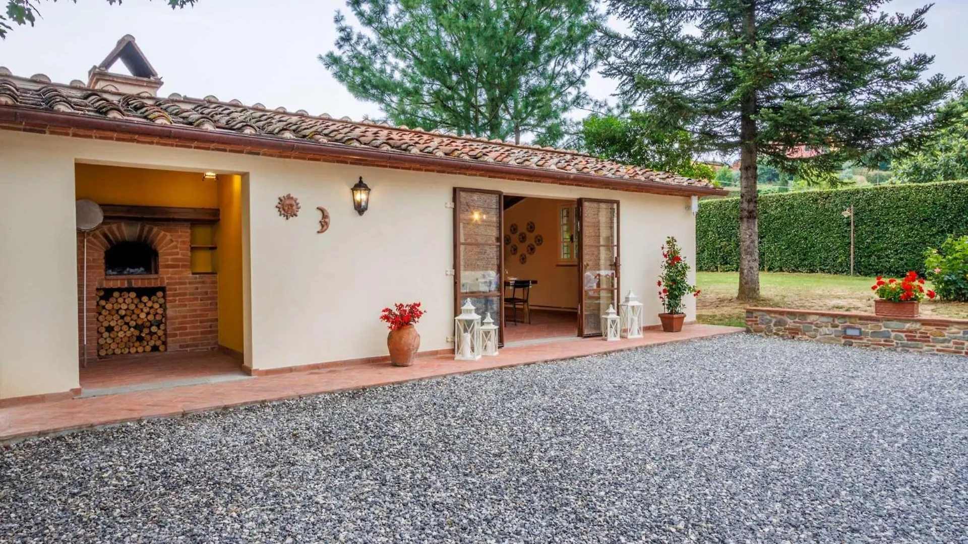 Villa Papari Montecarlo Olaszország
