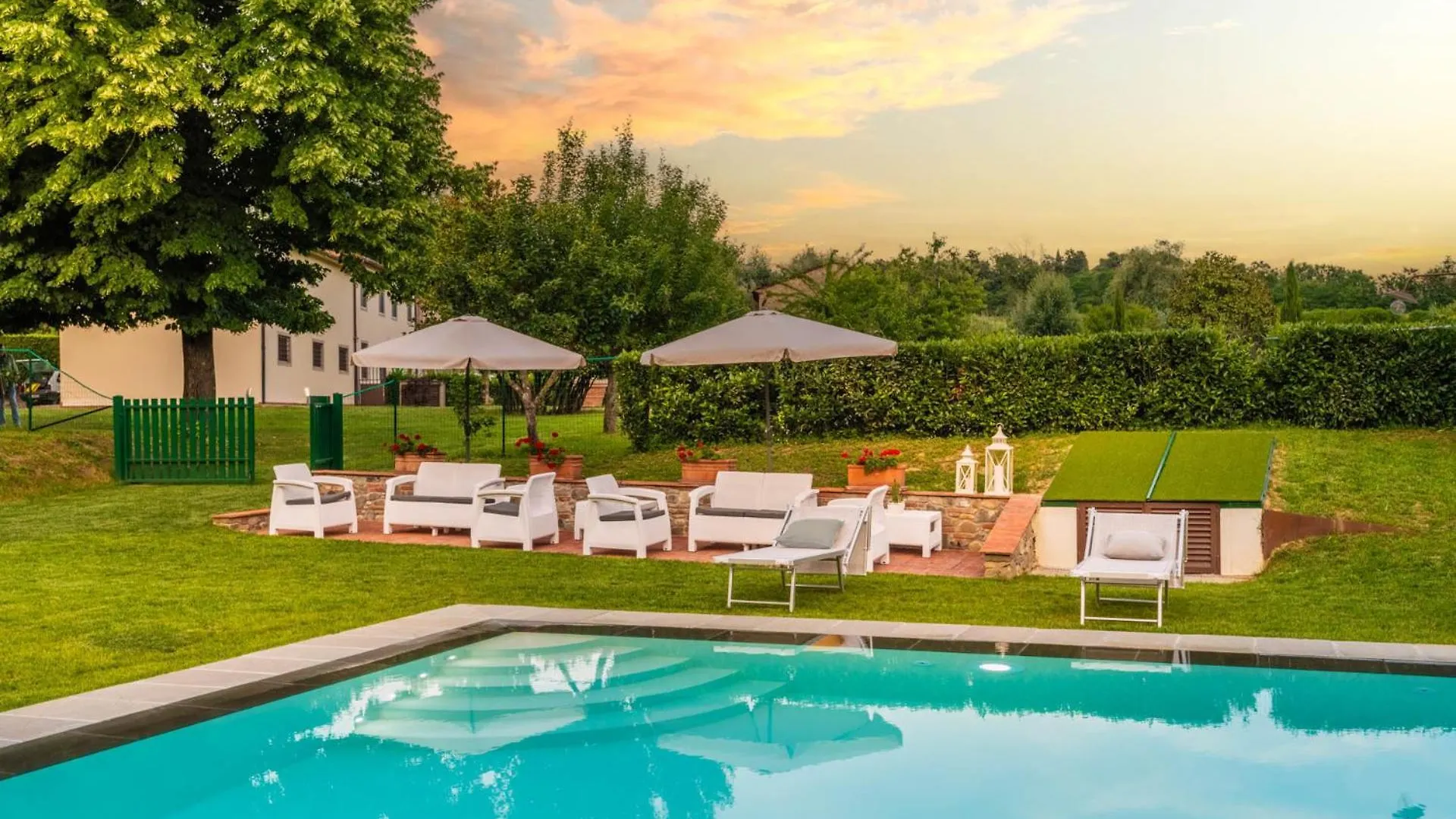 Villa Papari Montecarlo